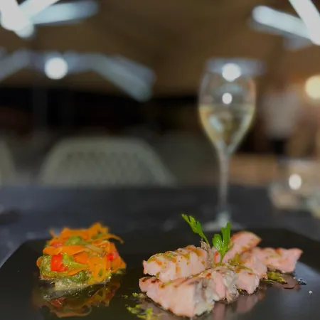 Szálloda Chiaro Di Luna 3*