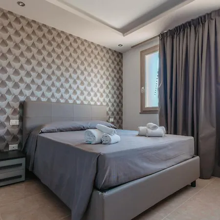 Chiaro Di Luna ホテル